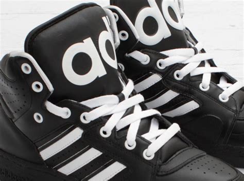 adidas jeremy scott instinct hi schwarz weiß